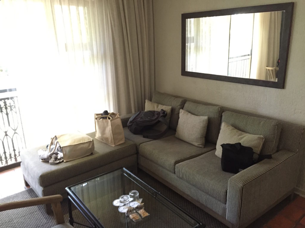 Protea Kruger suite sitting area
