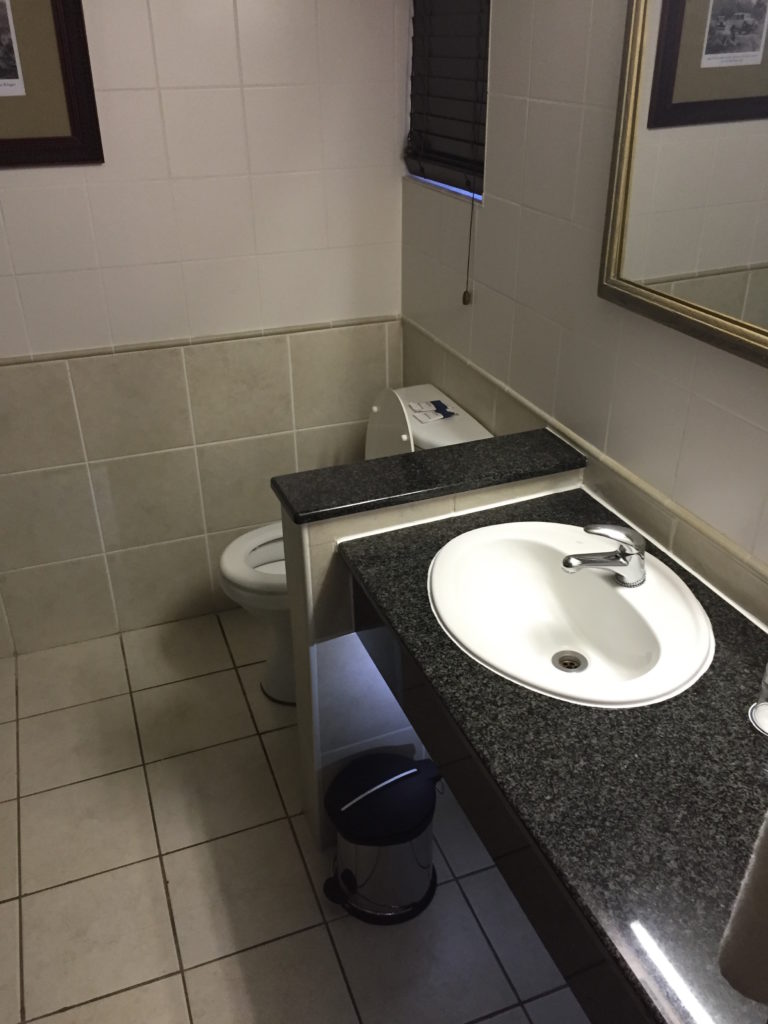 Protea Kruger Bathroom