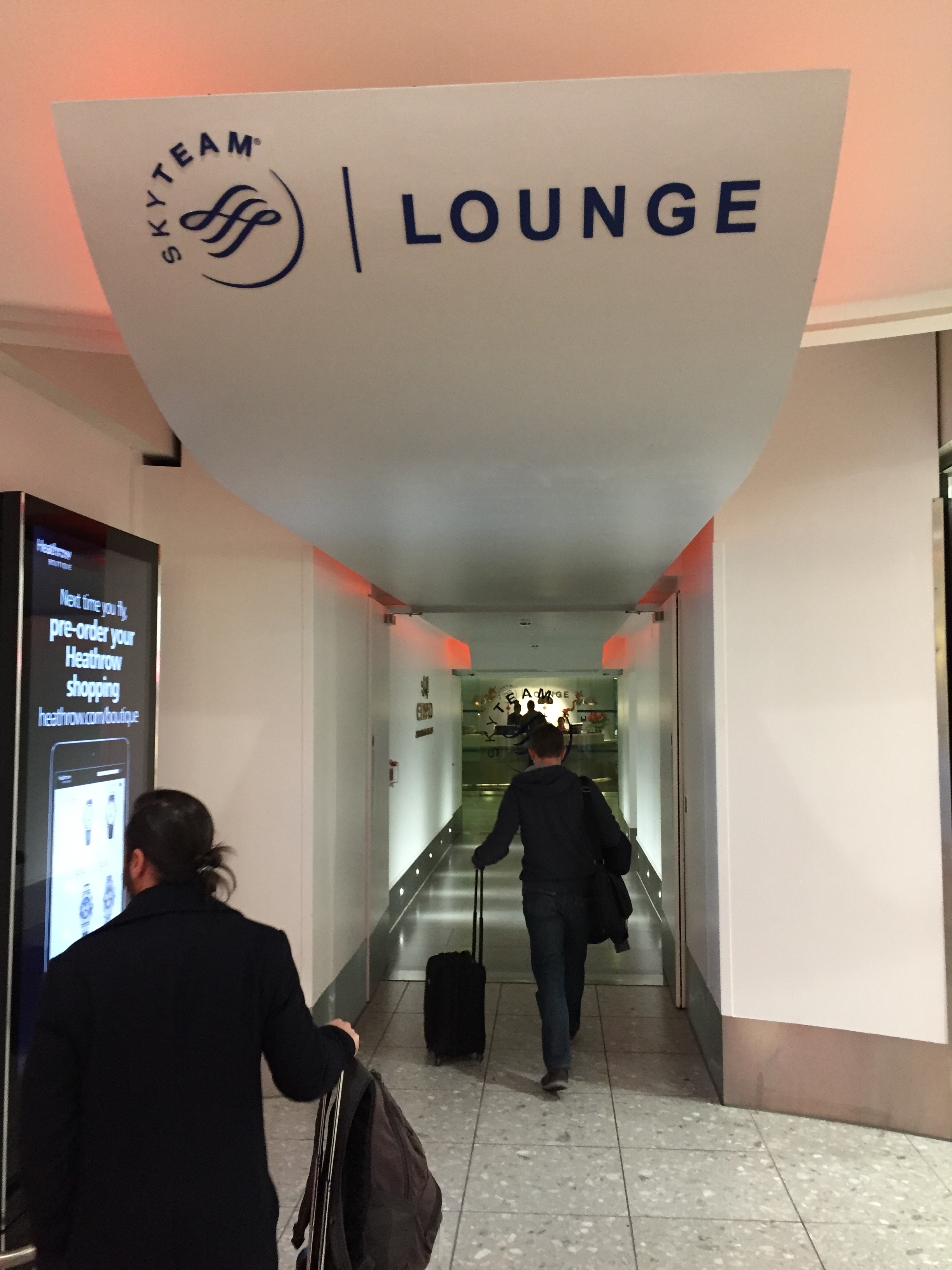 SkyTeam and Etihad Entrance