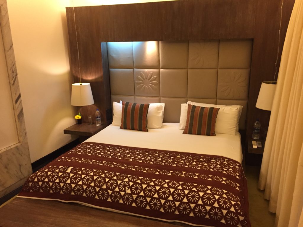 Park Hotel Delhi bedroom