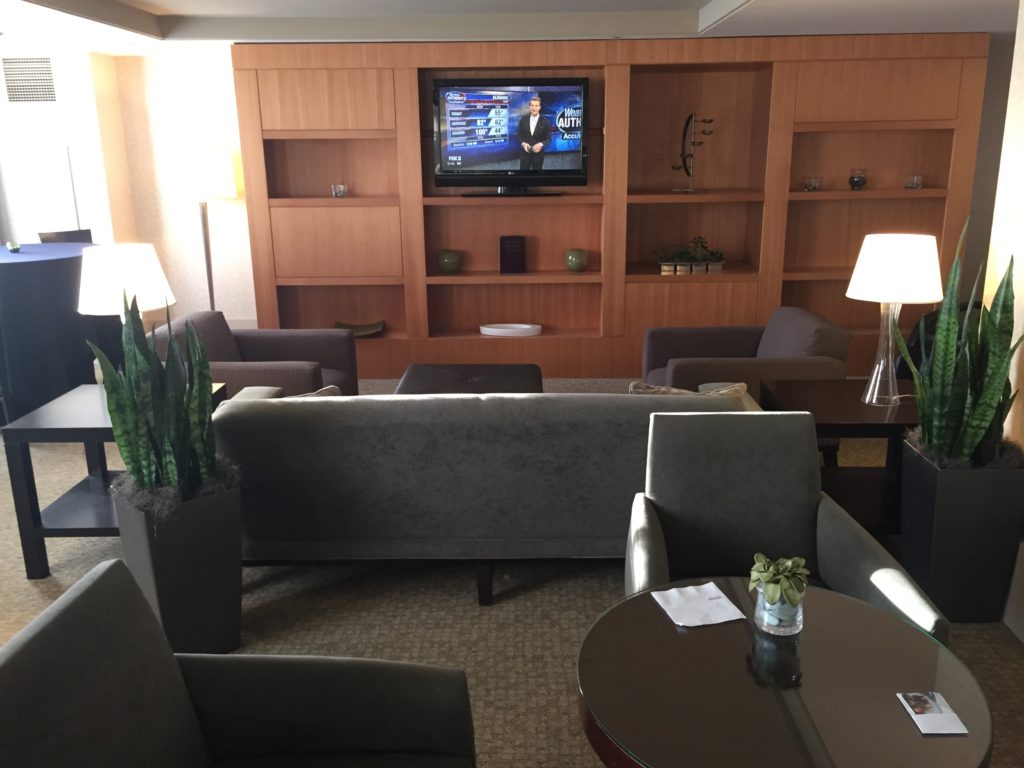 Westin Detroit Airport Executive Lounge