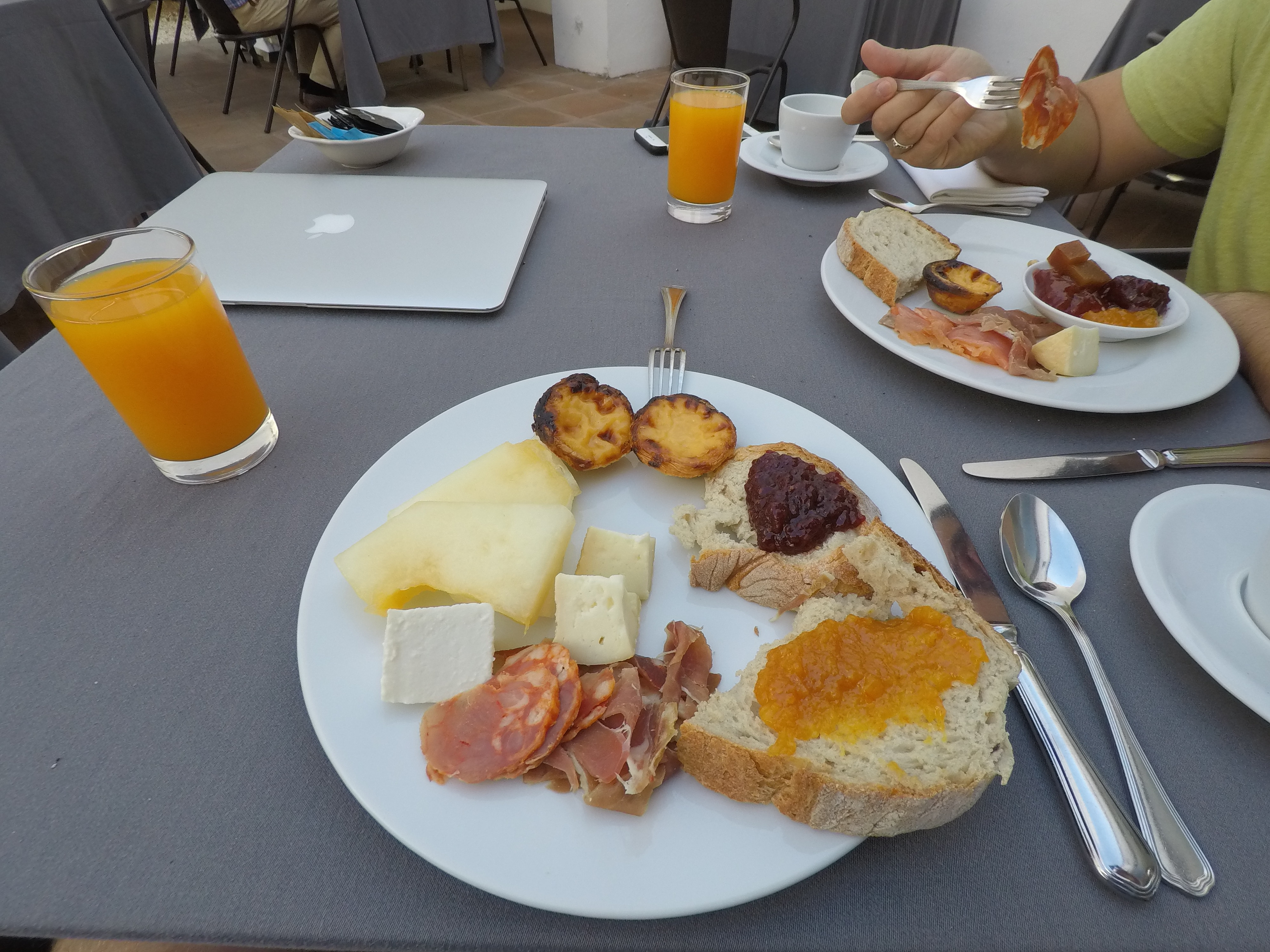 Breakfast at Convento do Espinheiro