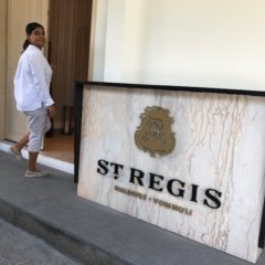 The St Regis Maldives Great Room Lounge Review